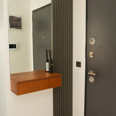 Amazing 2 Bedroom In Location