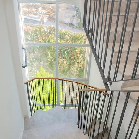 Amazing 2 Bedroom In Location * 库萨达斯